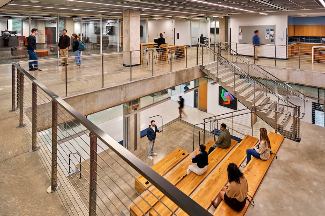 Inside the San Pedro I building